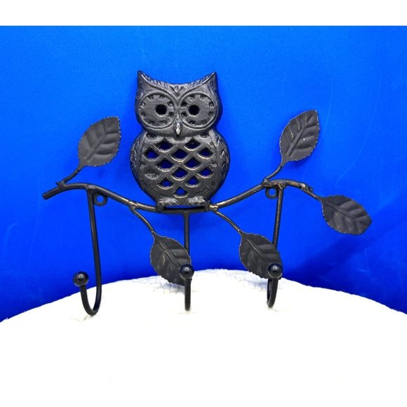 Metal Owl Wall Hook Hangers - Picture 2 of 8